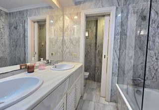 Piso en alquiler en Playa Bajadilla - Puertos en Marbella