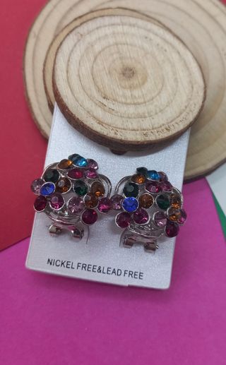 Pendientes variados
