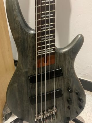 Ibanez SRFF805 Bajo Eléctrico 5 Cuerdas