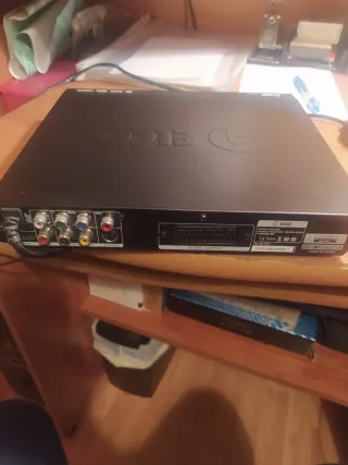 Lector DVD MPEG4 USB HDMI