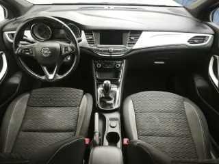 Opel Astra 2020