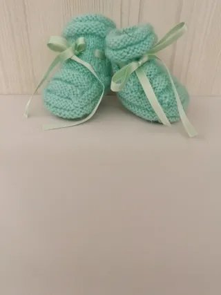 Scarpine neonato fatte a mano