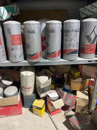 Lote filtros Volvo y Renault 74 20 541 379