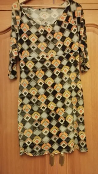 Vestido estampado geométrico