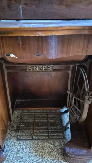 Máquina de coser SINGER Y HEXAGON antigua