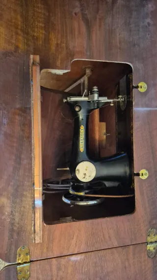 Máquina de coser SINGER Y HEXAGON antigua