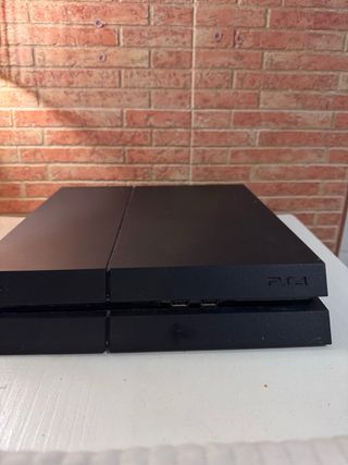 Consola Sony PS4 Negra 500 gb Con hdmi