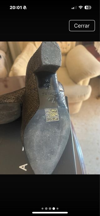 Zapatos de tacón Platino nuevos