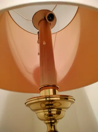 Lampada da terra vintage dorata