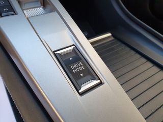 Peugeot 308 1.5 HDI. allure. automatico