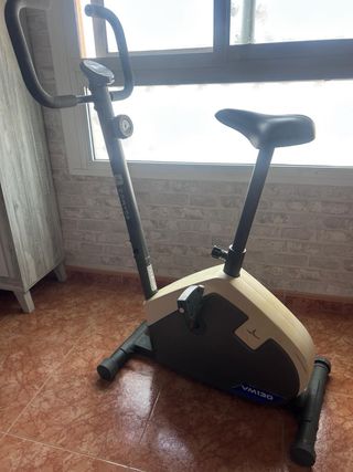 Bicicleta Estática DOMYOS VM130