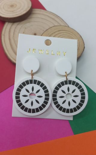 Pendientes Variados