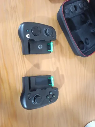 Mando móvil GameSir X4 Aileron