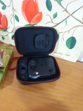 Mando móvil GameSir X4 Aileron