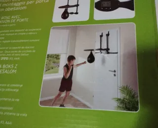 Sacco da boxe per bambini con supporto porta