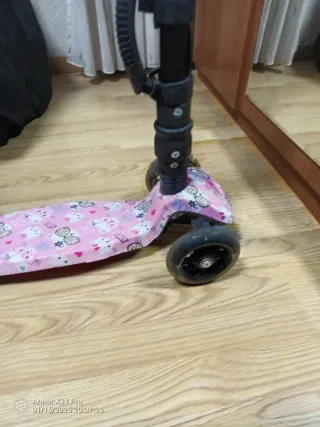 Patinete infantil 3 ruedas Hello Kitty