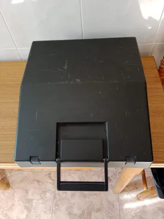 Máquina de escribir Olivetti Lettera 10