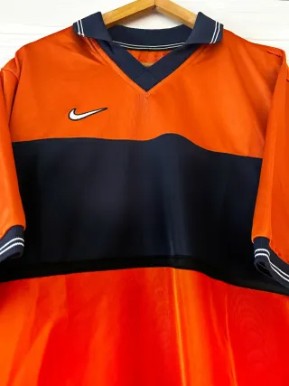 Camiseta de deporte Nike Team de los años 90