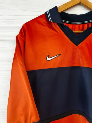 Camiseta de deporte Nike Team de los años 90