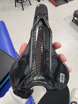 Sillín Bicicleta Ryet Carbono