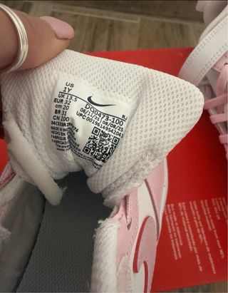 Scarpe Nike bambina rosa e bianche