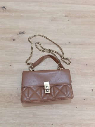 Bolso Stradivarius Marrón