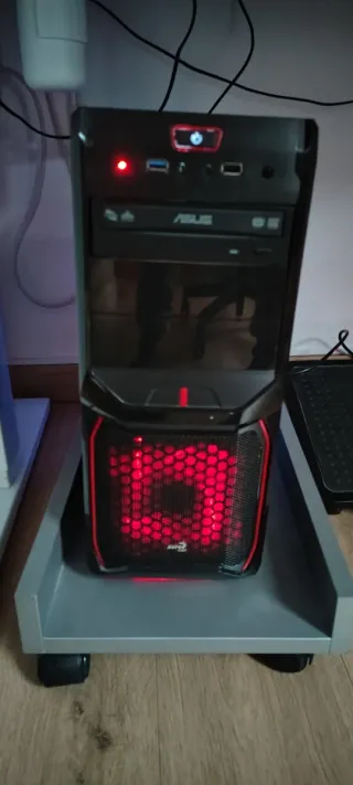 Torre PC Gaming AMD FX8350 8 núcleos Black Edition