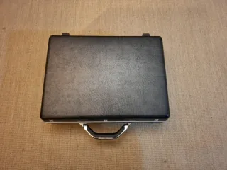 Maletín Samsonite con cierre de combinación