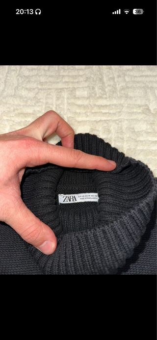 Jersey cuello vuelto negro