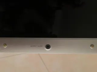 Portátil Samsung Rojo.