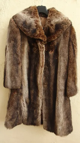 Abrigo Piel Sintética de los 80s Hecho Medida.