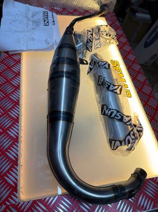 Escape YASUNI HMR/2 Aprilia RS 50 NUEVO