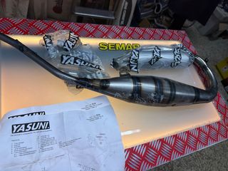 Escape YASUNI HMR/2 Aprilia RS 50 NUEVO