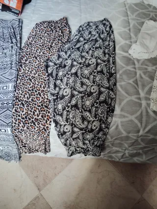 4 Pantalones Talla 40-46 Varios Estampados bolsil