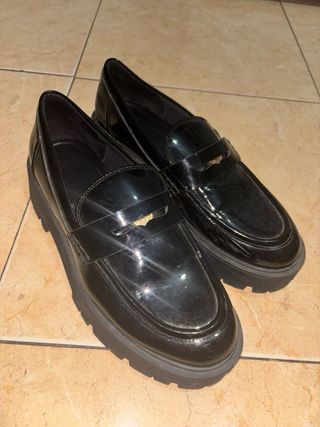 Mocasines charol negros