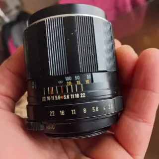 Objetivo Asahi Super-Takumar 1:2.8/105