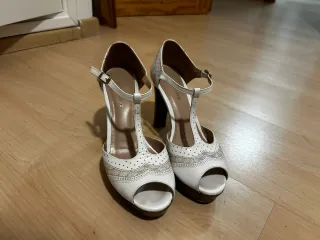 Zapatos Gloria Ortiz Tacon Blanco