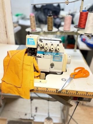 Maquina de coser Remalladora Kingtex SH 7000