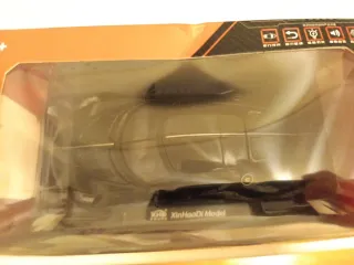 Réplica Bugatti 1:32 Chirón La Voiture Noire