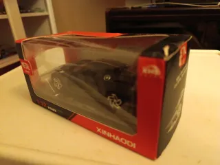 Réplica Bugatti 1:32 Chirón La Voiture Noire