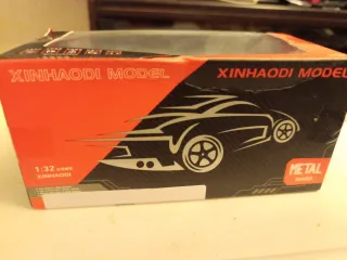 Réplica Bugatti 1:32 Chirón La Voiture Noire