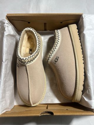 UGG Tasman Crema Talla 39