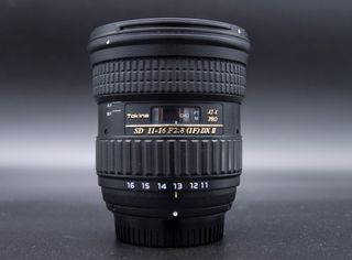 Tokina AT-X PRO DX II 11-16mm f/2.8 Objetivo