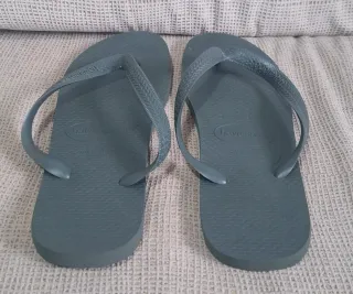 Chanclas Havaianas Unisex Gris