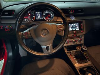 Volkswagen Passat 2012