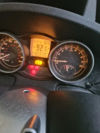 Piaggio MP3 3 ruedas ie 500 bussines