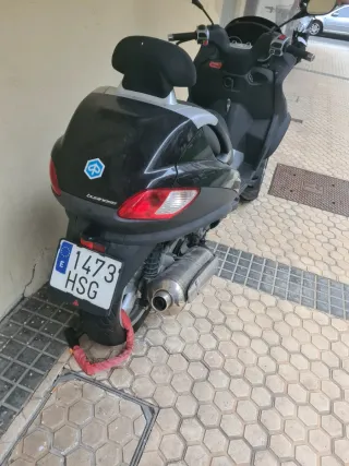 Piaggio MP3 3 ruedas ie 500 bussines