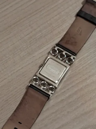 Reloj Lotus Mujer Negro y Plateado