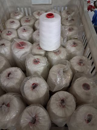 HILO, CONO, BOBINA 100% Alg. MAQUINA DE COSER