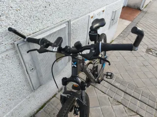 Bicicleta Rockrider ST100 27.5 Aluminio